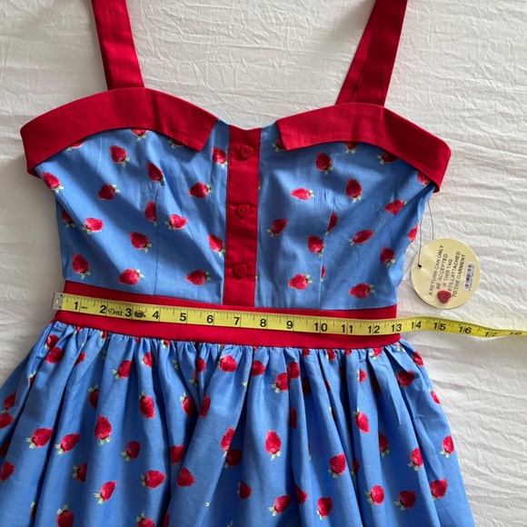 NWT! Lindy Bop Imelda Dress in Blue Strawberries XS - Picture 7 of 9